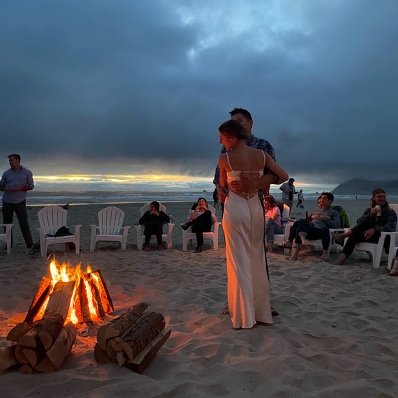 Meet your Posher, Alyssa - Picture 7 of 8